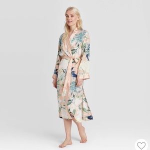 Stars Above robe by Target size M/L blush floral